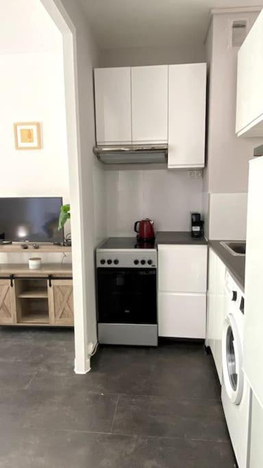 Studio Balcon, Centre Ville, Proximite Plages, Commerces, Restaurants, Musees... Αντίμπ Εξωτερικό φωτογραφία